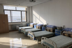 青岛博爱成人中等专业学校阅读区