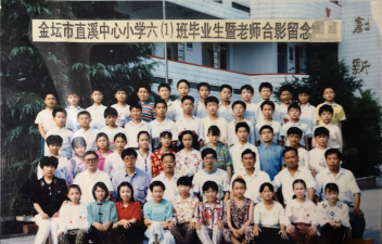 金坛市直溪中心小学阅读区