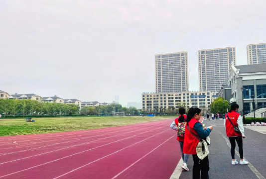 昆山开发区中华园小学阅读区