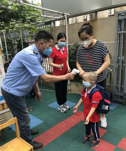 广州市荔湾区鹅潭湾艺术幼儿园阅读区