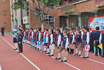 五山小学阅读区