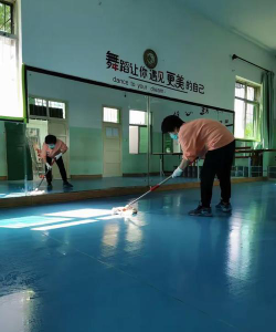 成都市郫都区清鉴艺术培训学校有限公司阅读区