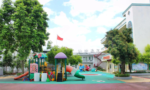 湛江市霞山区哈迪幼儿园阅读区