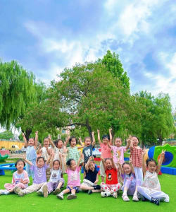 寿光市侯镇崔红幼儿园阅读区