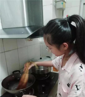 寒亭六中阅读区
