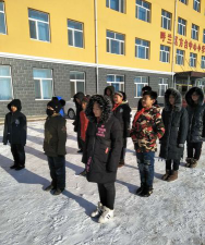 呼兰区方台中心小学阅读区