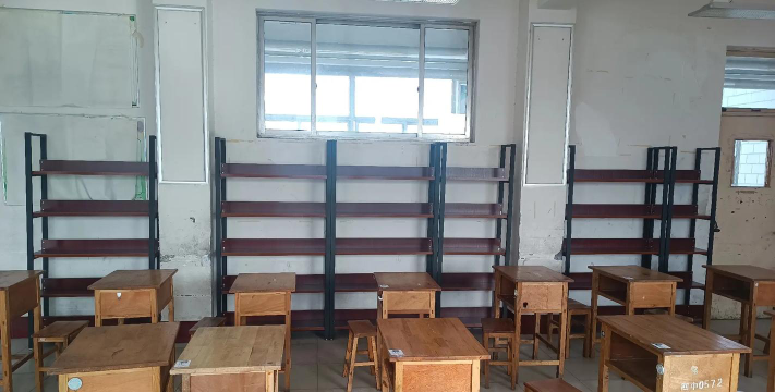 莱芜市第四中学阅读区