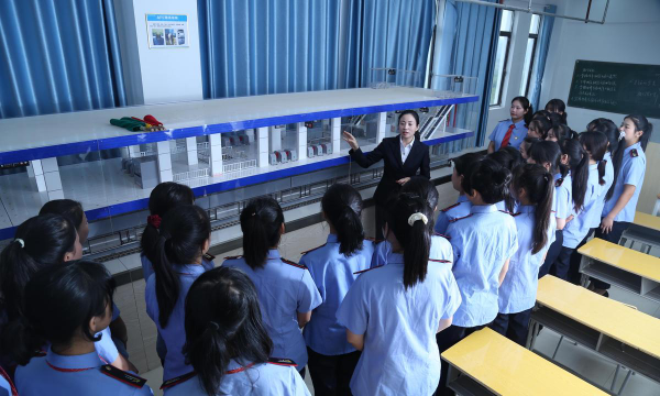 江西上高中学阅读区