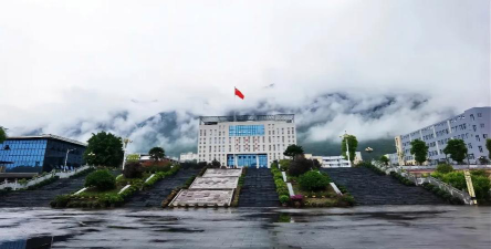 贵州思南中学阅读区