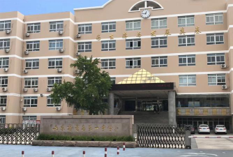青岛市黄岛区开发区第一中学(青岛开发区一中)阅读区