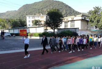 韶关市乐昌市云岩中学阅读区