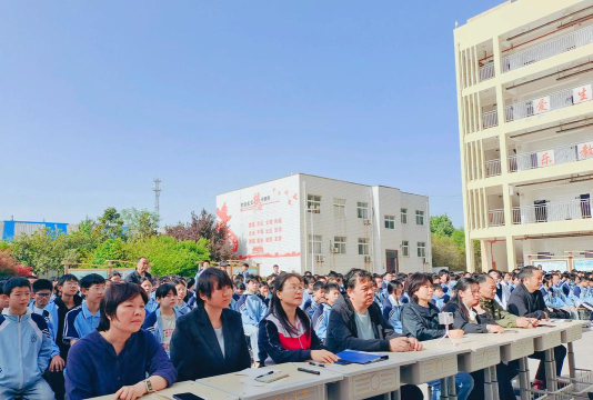 陕西省汉阴县城关初级中学阅读区