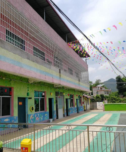 化州市林尘镇金宝贝幼儿园阅读区