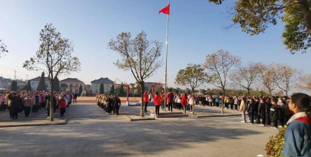 东台市五烈镇小学阅读区