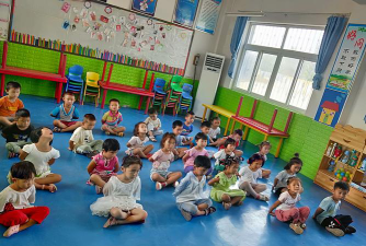 枣庄市山亭区西集镇张庄幼儿园阅读区