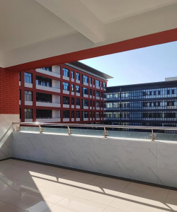 扬州市蓝天学校阅读区