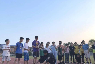 老粮仓镇老粮仓中学阅读区