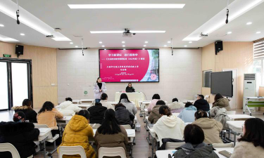 上海市嘉定区江桥小学阅读区
