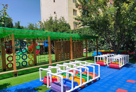 番禺区市桥东城幼儿园阅读区