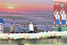 兴化市戴南镇中心小学阅读区