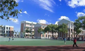 青浦区实验小学阅读区