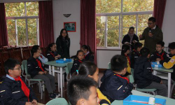 上海市水丰路小学阅读区