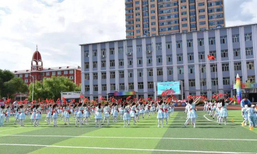 佳木斯市雪松小学阅读区