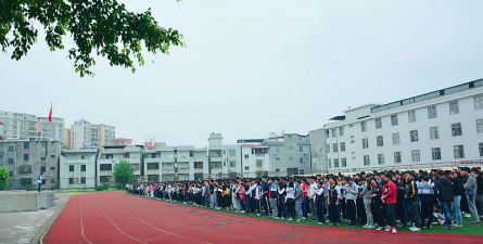 广州市东埔中学阅读区