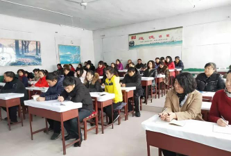 铁力林业局第三小学阅读区