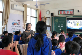 衡阳县库宗乡石口中学阅读区
