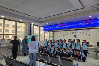 牡丹江市爱民区井冈山小学阅读区