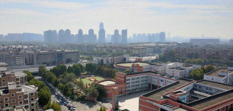 北大附中河南分校(郑州宇华实验学校)阅读区
