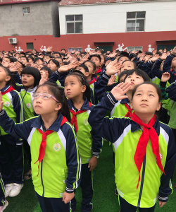 章丘市南栗园育红班阅读区