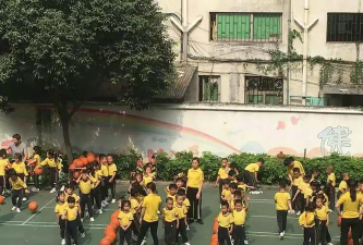 长塘尾幼儿园阅读区