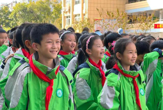 南京市锁金新村第二小学阅读区