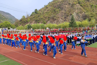 旬阳县神河初中阅读区