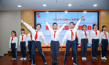 万荣路小学(上海市闸北成功教育实验小学)阅读区