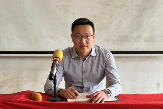 邵东仙槎桥灵山中学阅读区