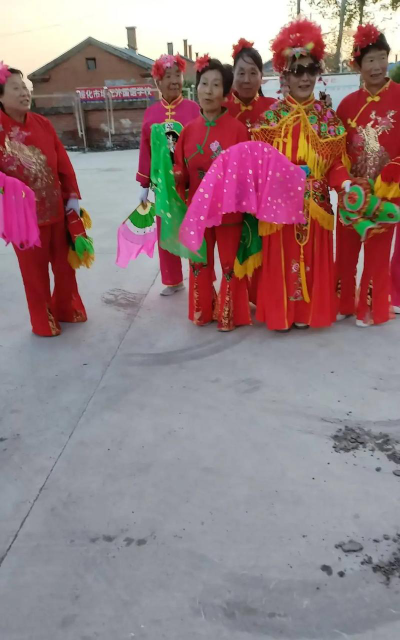 绥化市北林区三井乡中心小学阅读区