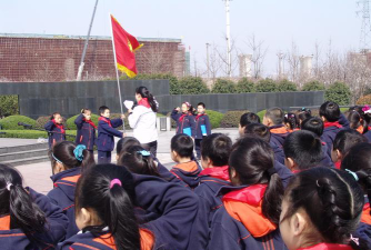 上海市徐汇区启新小学阅读区