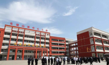 邳州市车辐山镇中心小学阅读区