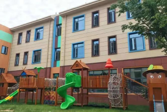 胶南市红石崖镇中心幼儿园阅读区