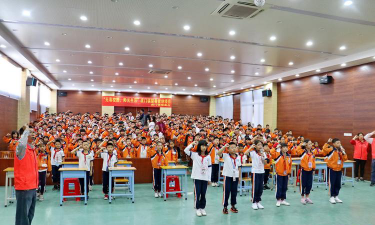 东莞市虎门马城学校阅读区