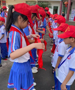 汕头市潮阳区兴华学校阅读区