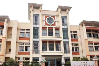 上海市杨浦区打虎山路第一小学(打一)阅读区