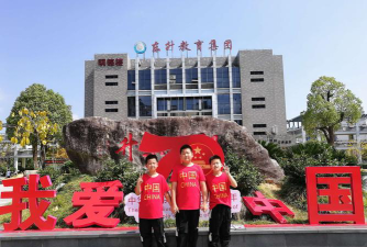 绥棱县靠山乡东升小学阅读区