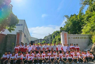 遂溪县乐民镇乐民初级中学阅读区