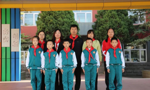 大兴安岭地区新林区第二小学阅读区
