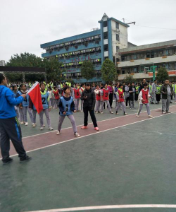 怀集县怀城镇城南初级中学阅读区