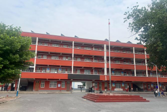 怀集县马宁镇初级中学阅读区